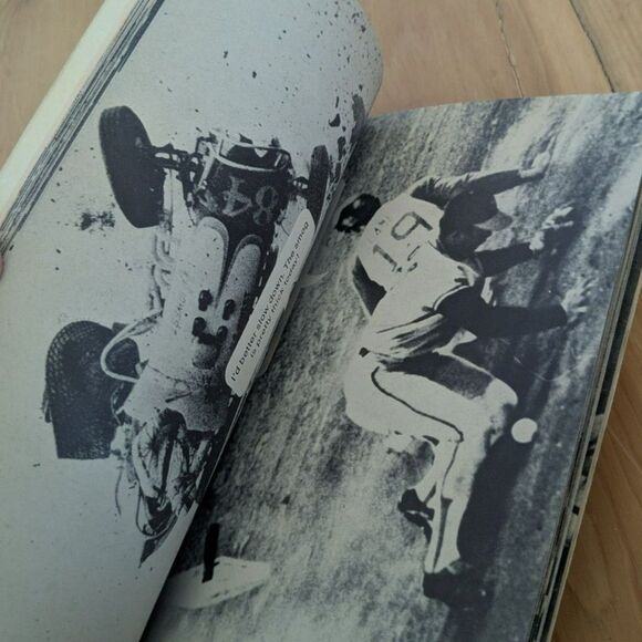 Call the Cops We've Been Robbed! - Brondfield - 1st Printing - Picture 4 of 5